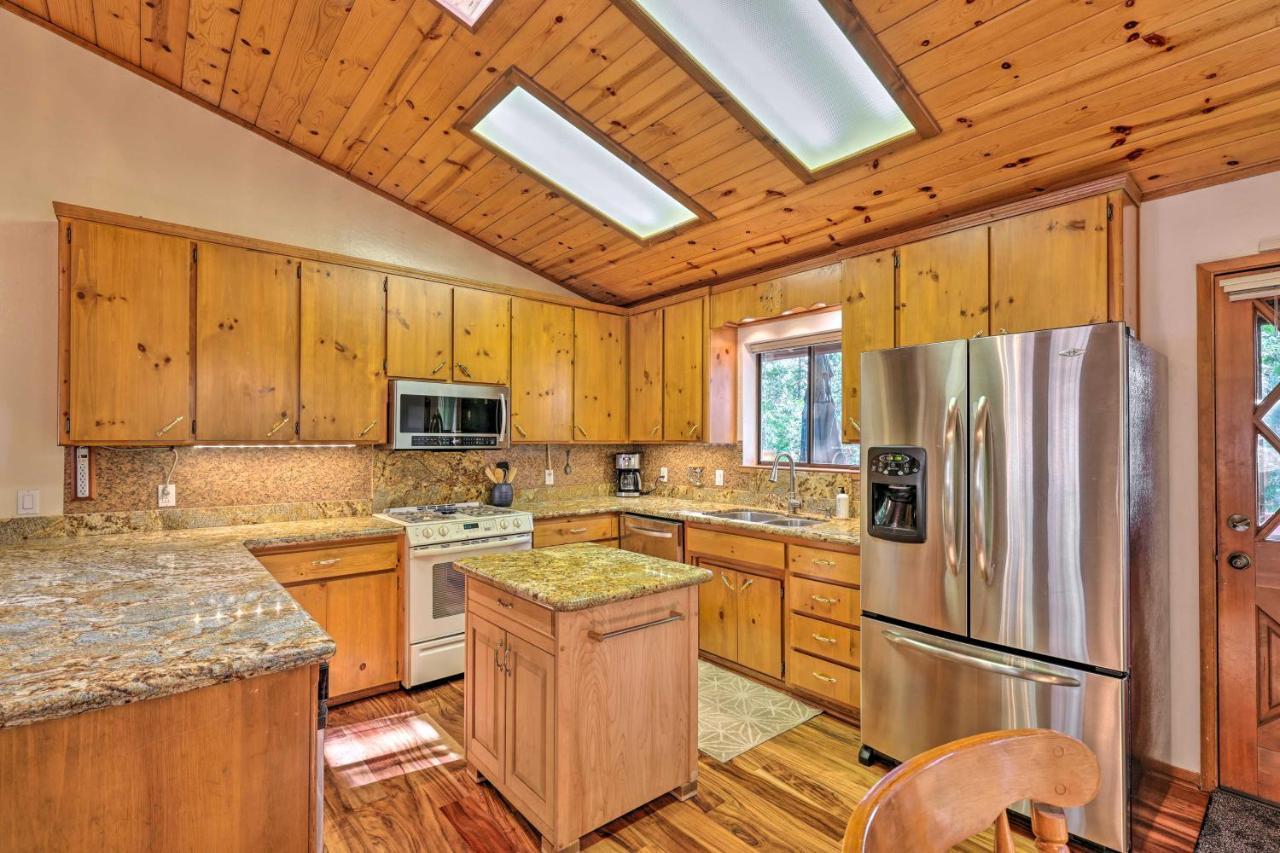 Quiet Twain Harte Cabin With Deck And Forest Views! المظهر الخارجي الصورة